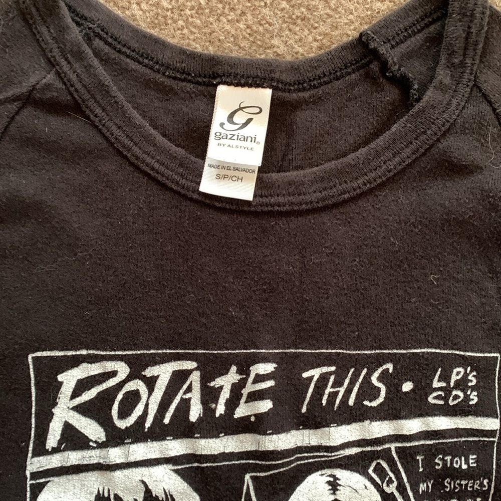 Rotate This Toronto Tee - Picture 3 of 4